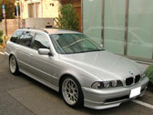 BMW525TRG